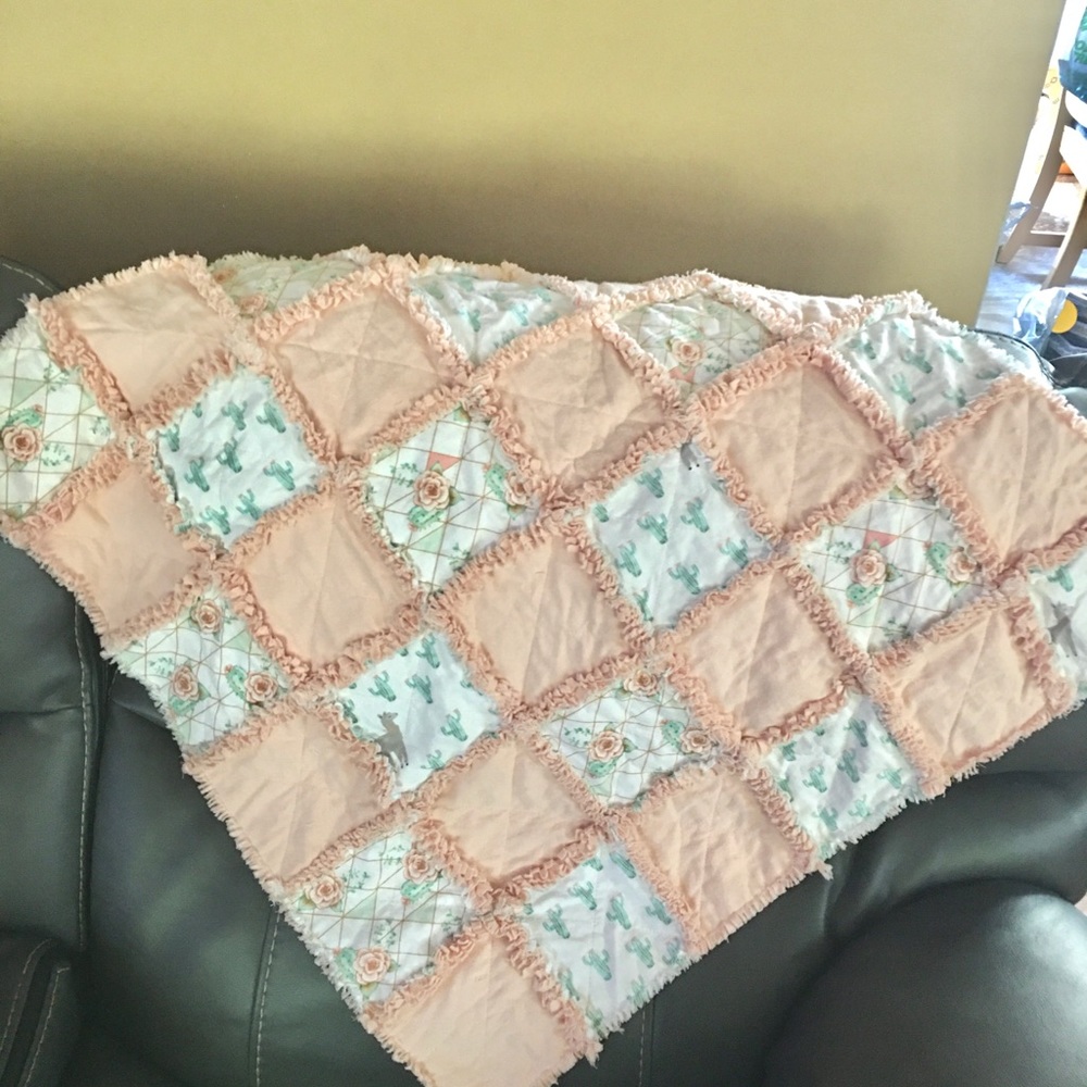 Camila Cactus Rose Baby Raq Quilt